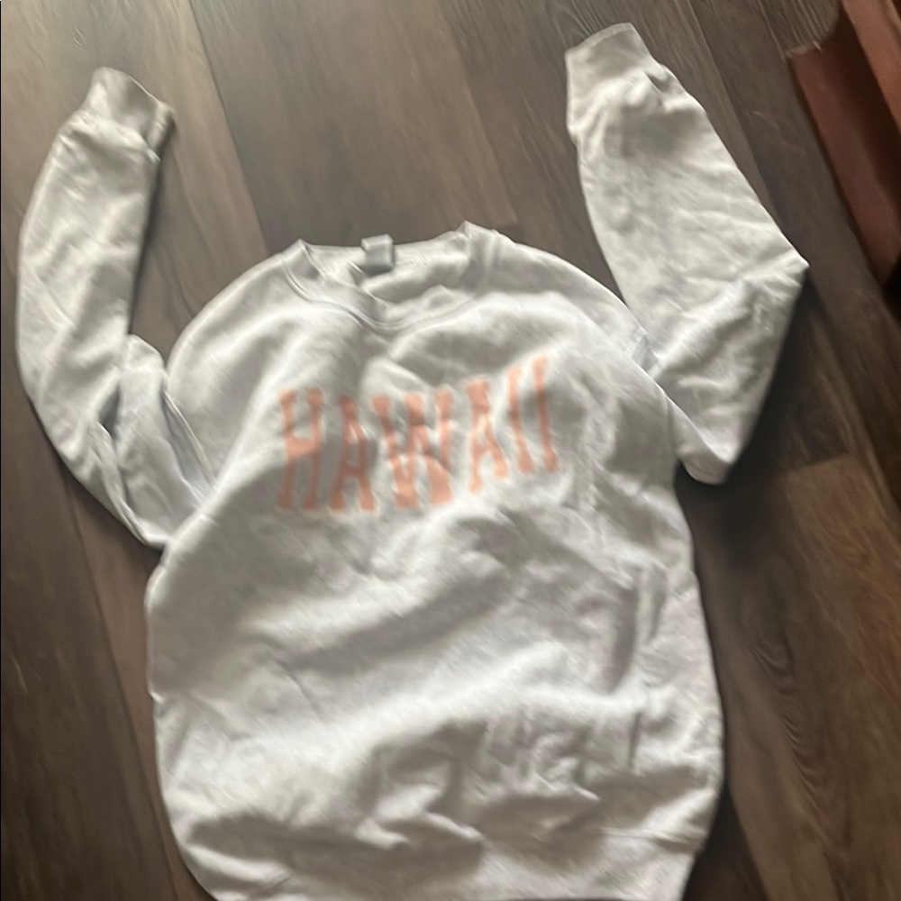 White Crewneck Sweater with Coral 'Hawaii' Print